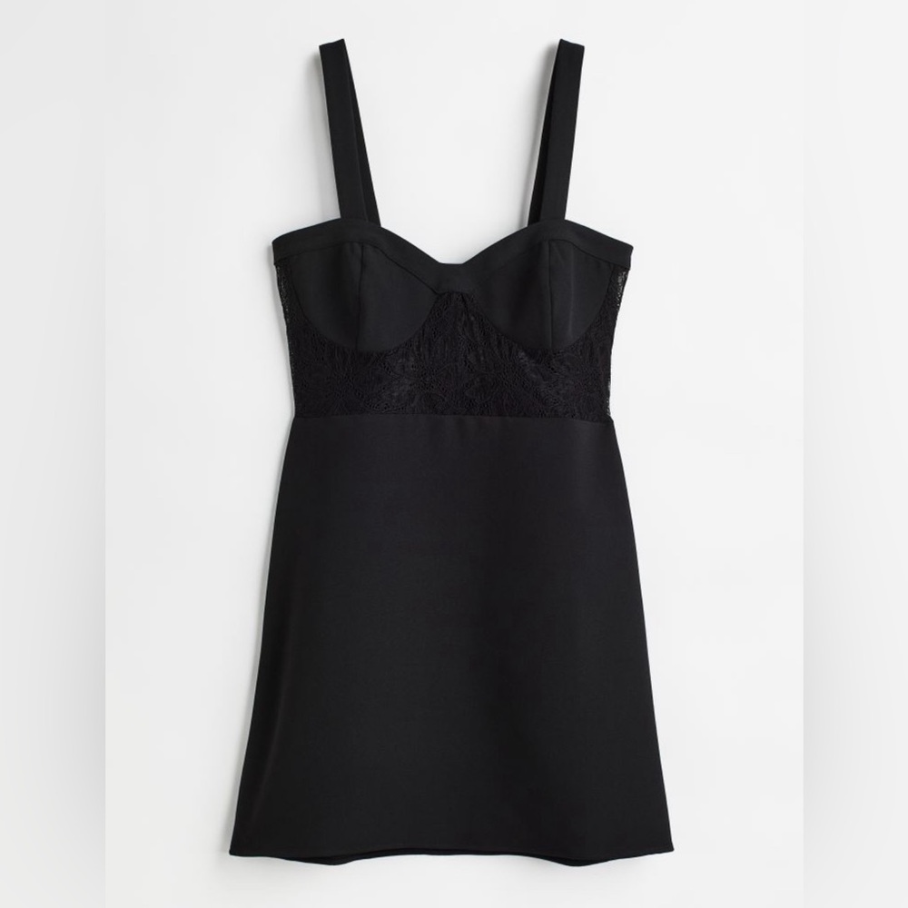 Lace detail mini dress - NWT - Never worn
